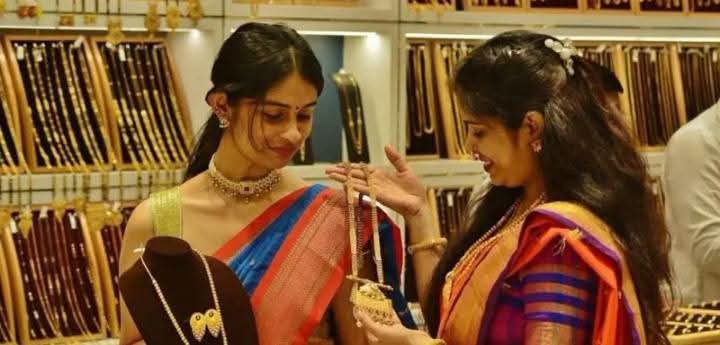 স্বর্ণের বাজারে অস্থিরতা বিনিয়োগের ঝুঁকি ও সম্ভাবনা নিয়ে বিশেষজ্ঞদের সতর্কতা